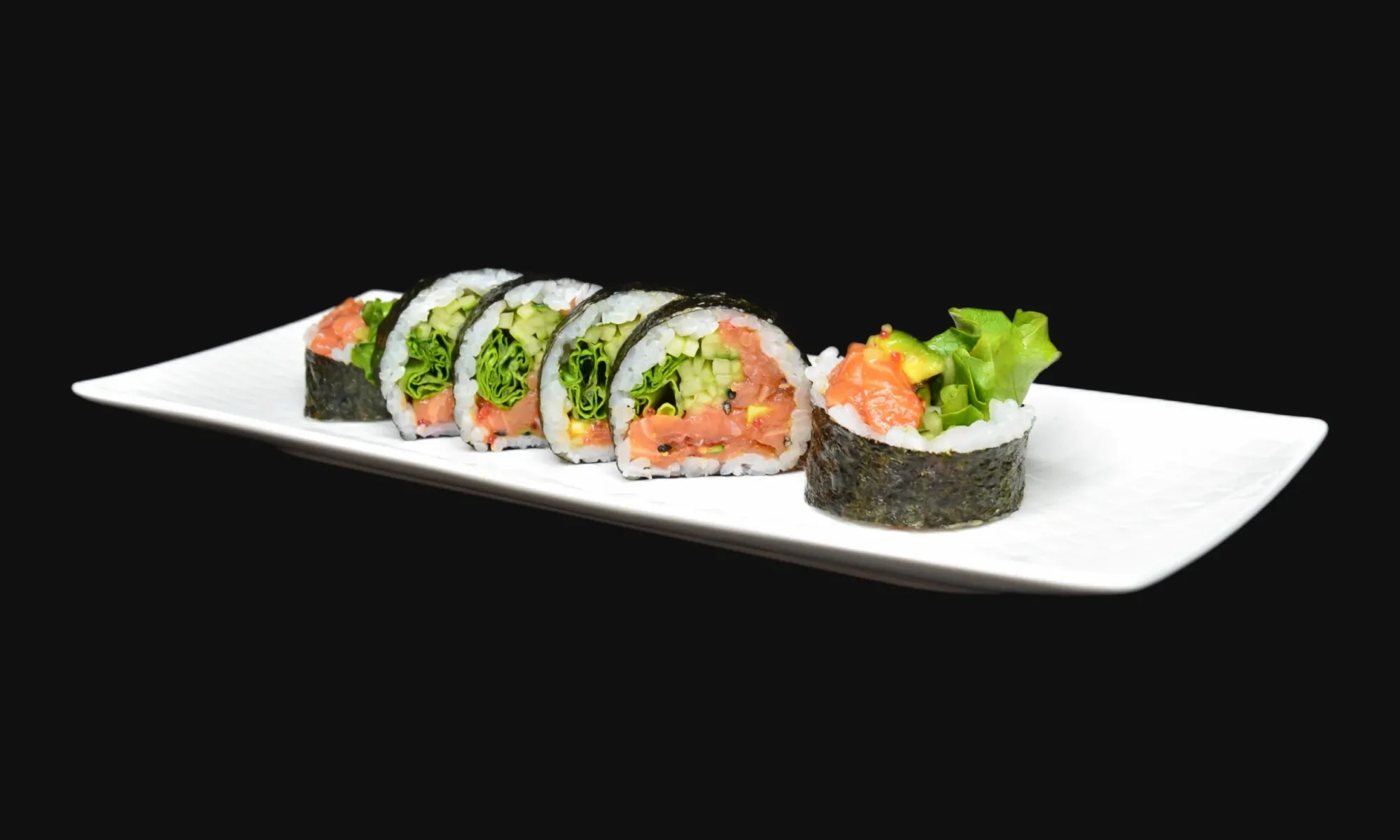 Futomaki with Salmon Tartare